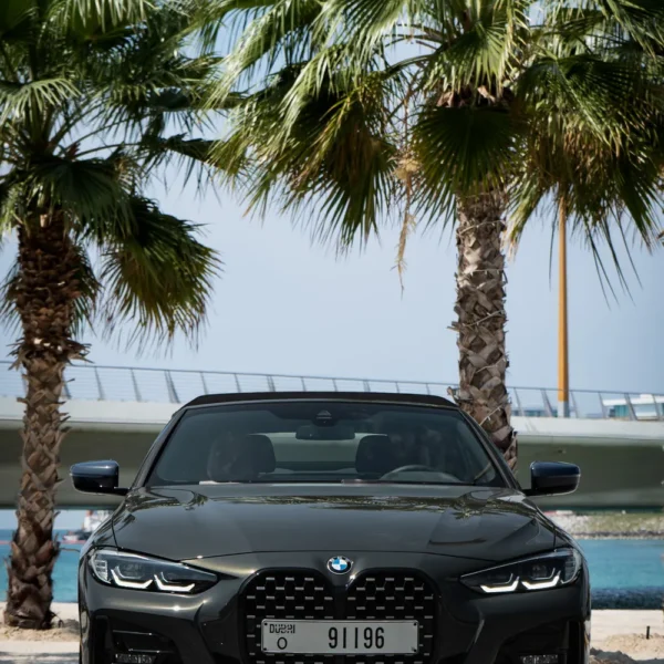 a photo of BMW 4 Series with front bonnet view