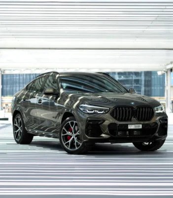 a photo of BMW X6 with front view