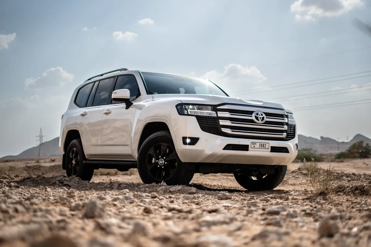 a photo of Toyota Land Cruiser Twin Turbo with front view