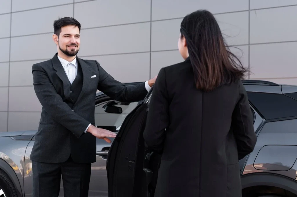 Renting a Car for Business in Dubai Tips for Professionals